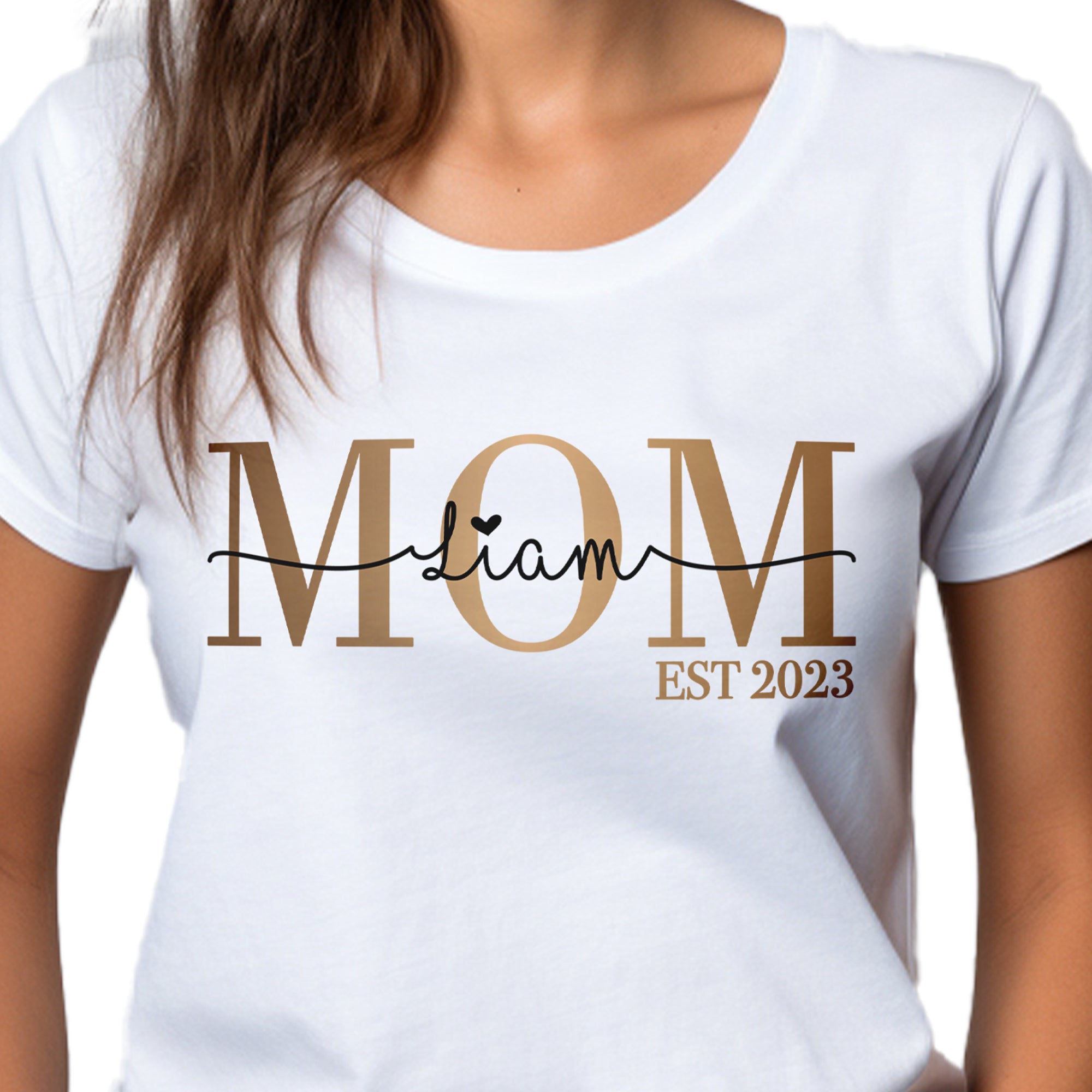 Classic Mom T-Shirt weiß personalisiert mit Kindernamen